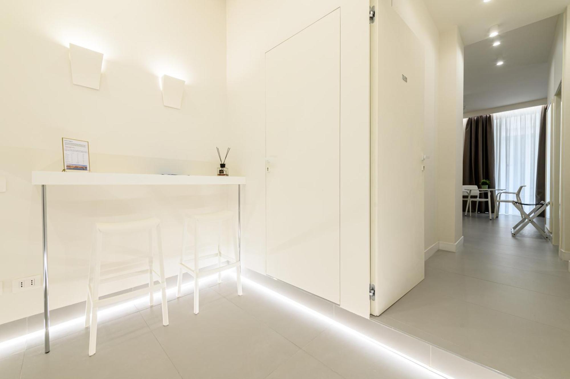 Dimora Joseph Via Toledo Hotel Naples Exterior photo