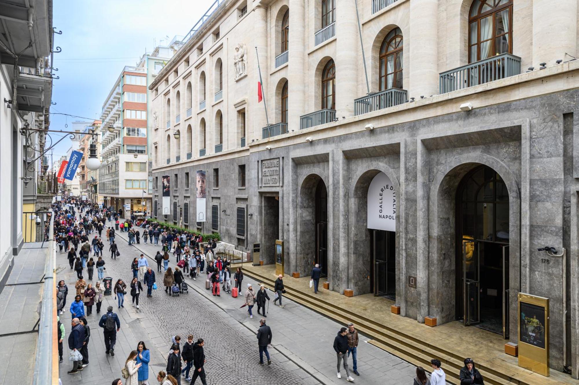 Dimora Joseph Via Toledo Hotel Naples Exterior photo